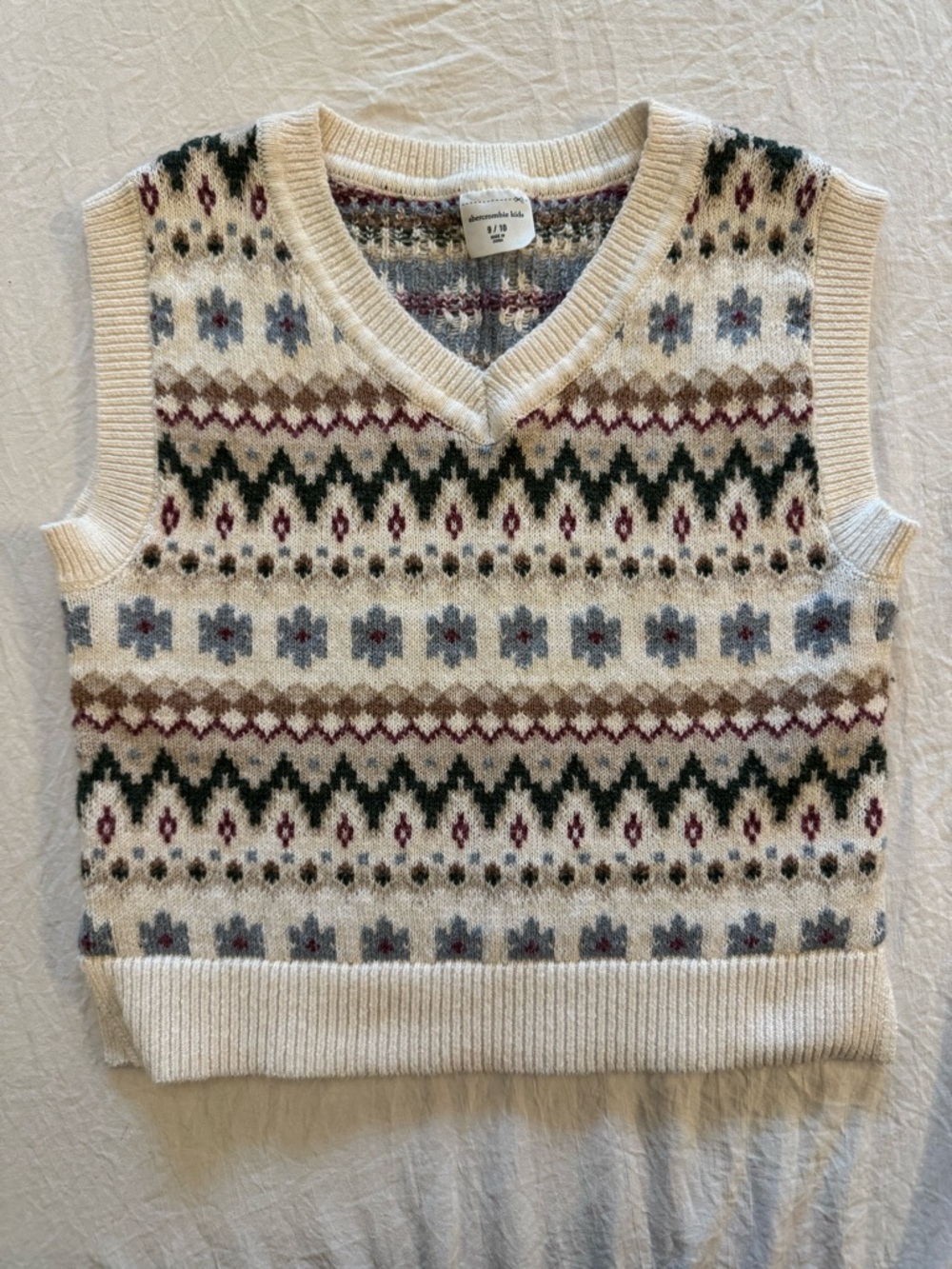 Abercrombie Kids Girls 9/10 Cream Fair Isle V-Neck Knit Sweater Vest
